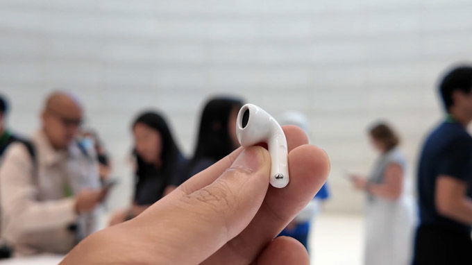 Tai nghe AirPods 4 Type-C Chính hãng (AM/A) hoàn thiện tốt