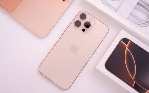 ihone 16 pro max có mấy màu