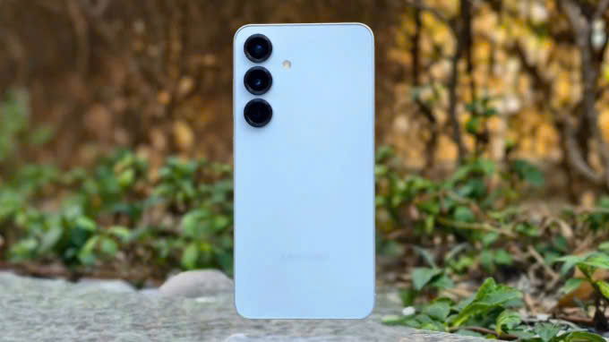 Thiết kế Samsung Galaxy S25 512GB cũ sang trọng, độ hoàn thiện cao