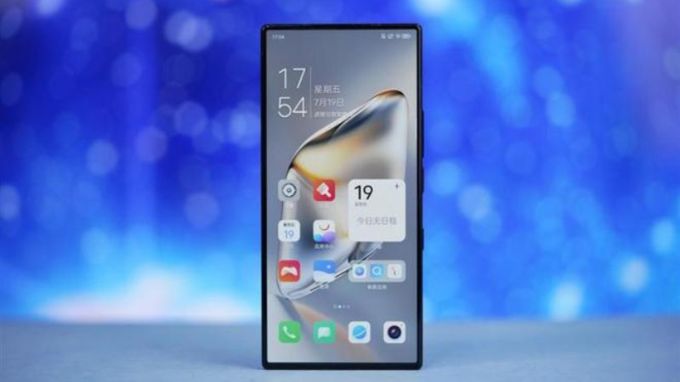 Màn hình AMOLED hiển thị sắc nét