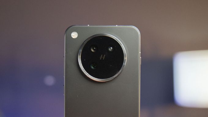 Camera Oppo Find X8s 5G: Bộ ba ống kính 50MP, quay phim 4K chuyên nghiệp