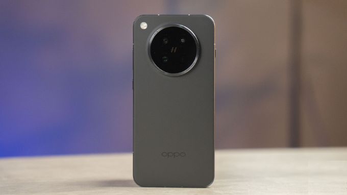 Thiết kế Oppo Find X8s nhỏ gọn, thanh lịch, chống nước vượt trội
