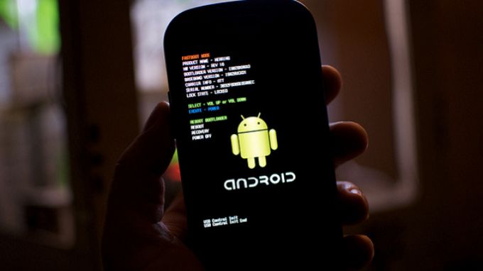 Ưu và nhược điểm của Root Android