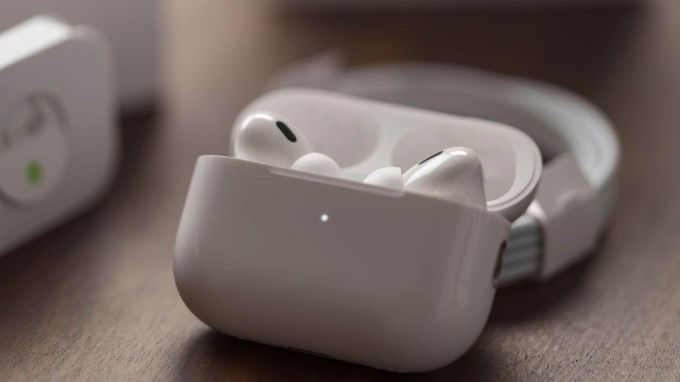 AirPods Pro 2 2023 Type-C (VN/A) giảm sốc còn 5.199.000 đồng