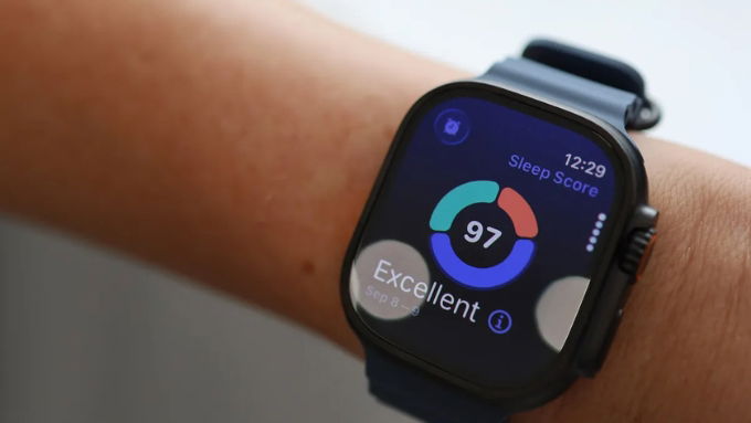 Apple Watch Ultra 3 đạt được thời lượng pin ấn tượng lên đến 42 giờ chỉ trong một lần sạc
