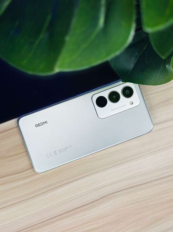 Redmi 15 sở hữu viên pin khủng lên đến 7000 mAh