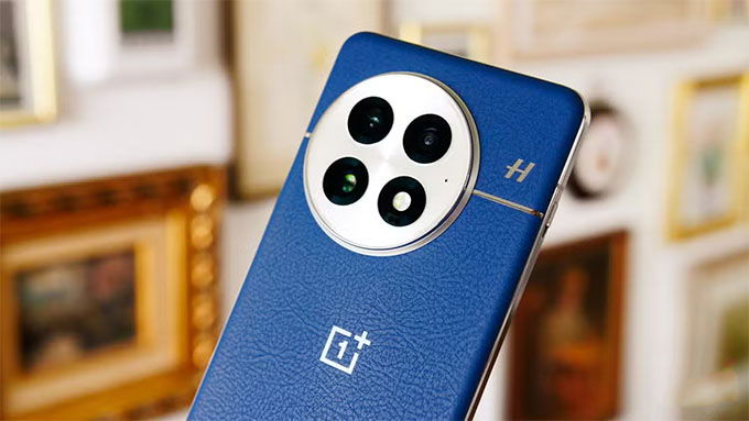 OnePlus 13 tự hào có camera chính 50MP, camera góc siêu rộng 50MP và camera tele tiềm vọng 50MP