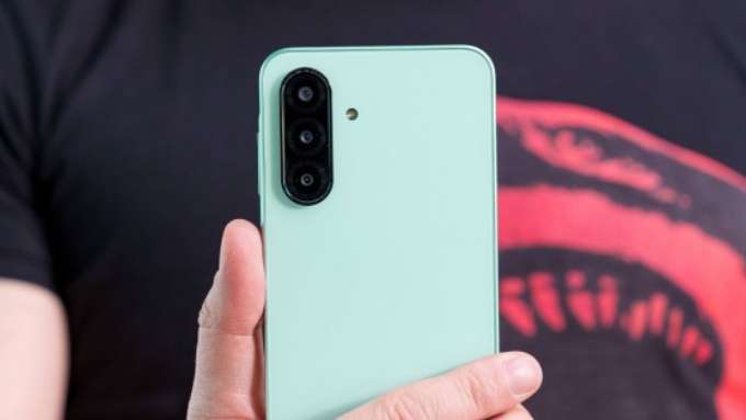 so sánh Infinix Note 50 Pro vs Galaxy A26 về camera