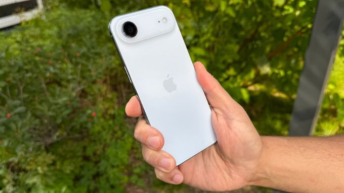 Chất liệu cao cấp đã đủ bảo vệ cho iPhone 17 Air