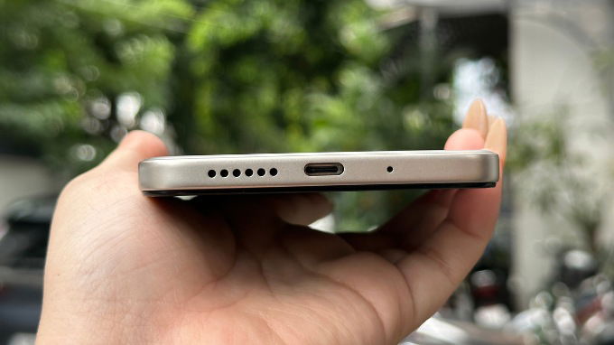 Đánh giá Redmi 15 4G về pin và sạc