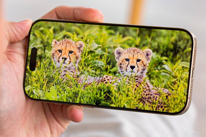 con chip Apple A18 Pro trên iPhone 16 Pro vẫn đang giữ vị trí là một trong những chipset mạnh nhất thị trường