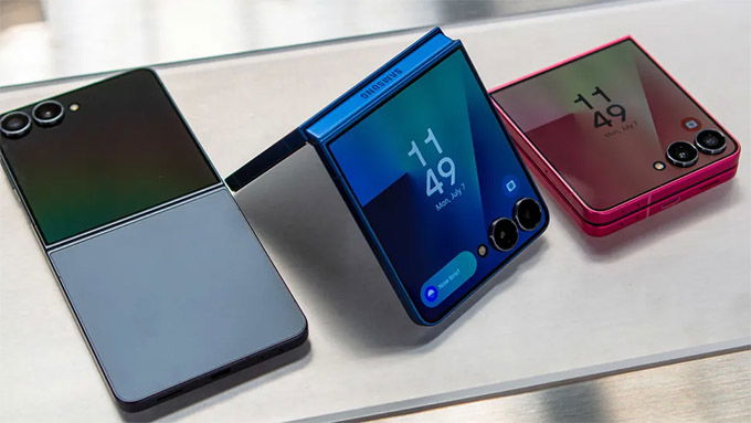 Hiệu năng và Phần mềm: Bước nhảy vọt của Samsung Galaxy Z Flip 7