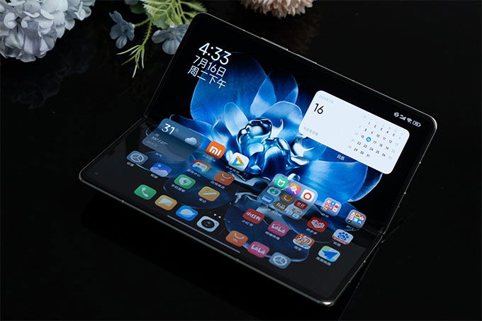 Cấu hình Xiaomi Mix Fold 4 được trang bị bộ vi xử lý Snapdragon 8 Gen 3