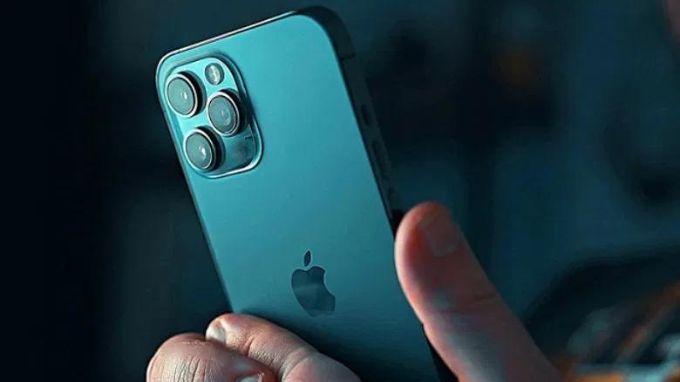 Ai nên mua điện thoại iPhone 16 Pro Max 512GB?