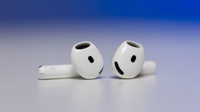 AirPods 4 ANC