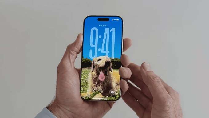 Màn hình chính và màn hình khoá cũng được làm mới hoàn toàn khi Apple phát hành iOS 26 Public Beta