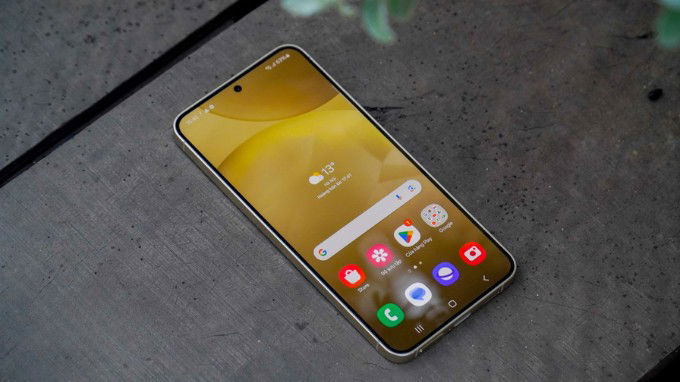 Galaxy S24 có chất lượng hiển thị sống động