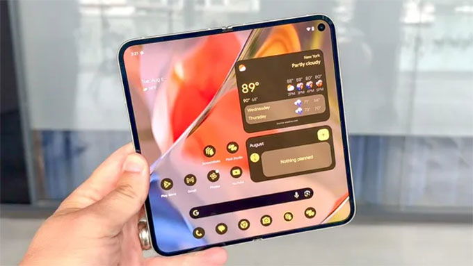 Màn hình ngoài Pixel 9 Pro Fold hiện có kích thước 6,3 inch