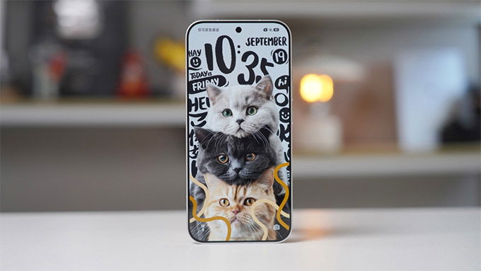 Xiaomi 17 Pro Max và iPhone 17 Pro Max đều trang bị màn hình lớn 6,9 inch