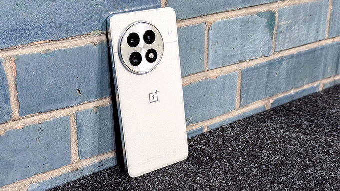 OnePlus 13 đã sẵn sàng trở thành một chiếc điện thoại đáng sở hữu trong năm 2025