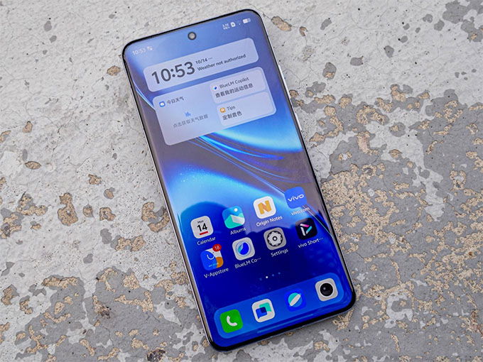 Vivo X200 Pro đi kèm OriginOS 5 dựa trên Android 15