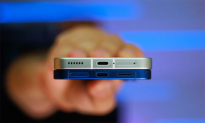 Về dung lượng, Galaxy S25 Plus sở hữu viên pin 4.900mAh