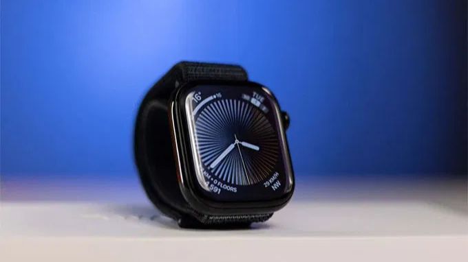 So sánh hiệu năng Apple Watch Series 11 và Galaxy Watch 8