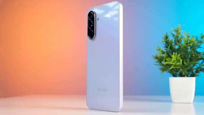 Galaxy A36 5G sở hữu thiết kế Key Island độc đáo, nổi bật