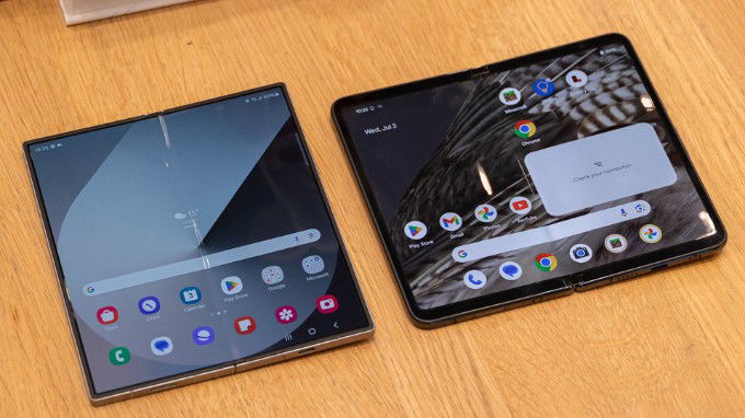 So sánh Samsung Galaxy Z Fold 6 và Google Pixel Fold về màn hình