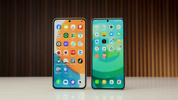 So sánh POCO X7 Pro và Galaxy A56 5G về màn hình