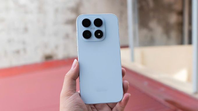 So sánh thiết kế Xiaomi 17 và Galaxy S25