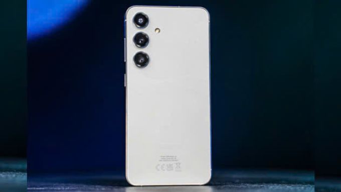 So sánh thiết kế Xiaomi 17 và Galaxy S25