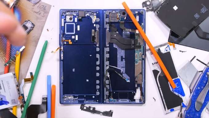 Thiết kế tản nhiệt của Galaxy Z Fold 7 cần được cải thiện hơn 