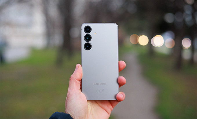 Galaxy S25 5G 256GB cũ Mỹ là máy đã qua sử dụng nhưng có ngoại hình đẹp như mới đến 99%
