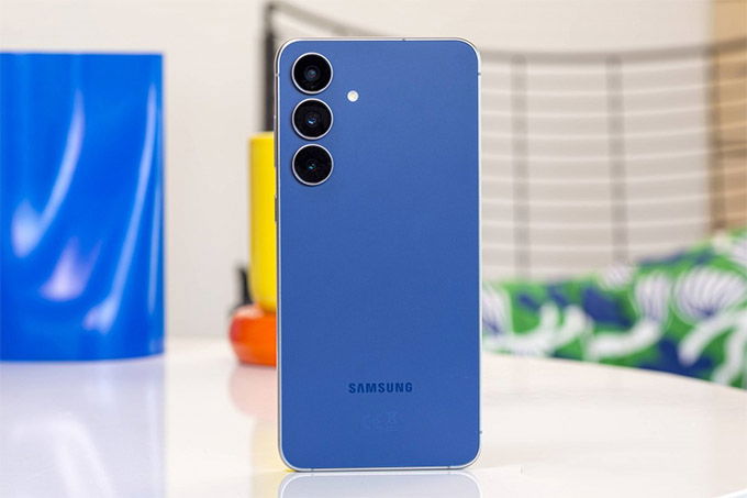 So sánh chi tiết Xiaomi 15T Pro và Samsung Galaxy S25 FE