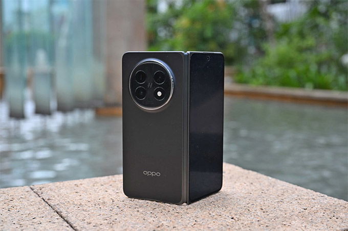 OPPO Find N5 sở hữu thiết kế mỏng 