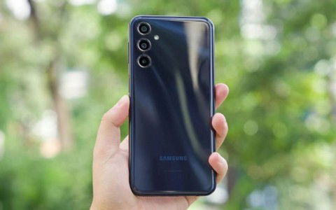 Samsung Galaxy M34 giá chỉ từ 5.99 triệu, có nên mua?