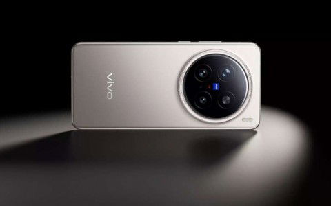 Vivo X300 series đạt chứng nhận radio, hé lộ thời điểm ra mắt vào tháng 9