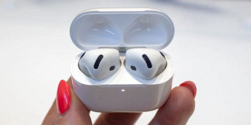 Đánh giá AirPods 4 ANC: Chuyên nghiệp hơn với giá rẻ hơn