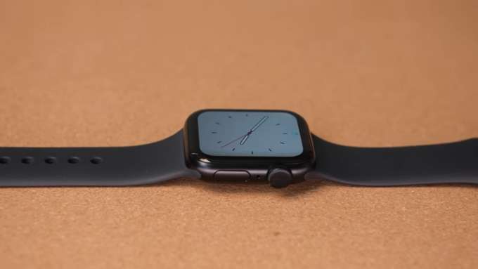 Chọn Apple Watch Series 10, Ultra 2 hay Watch SE 2 về dây đeo