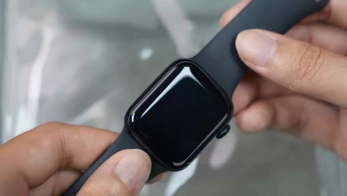 Chọn Apple Watch Series 10, Ultra 2 hay Watch SE 2 về thiết kế