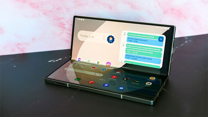 Samsung Galaxy Z Fold 6 Slim sẽ sớm ra mắt.