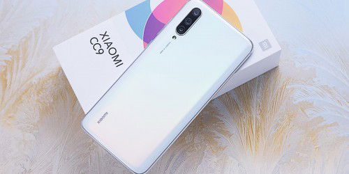 Trên tay Xiaomi Mi CC9 giá rẻ, cấu hình mạnh hỗ trợ Game Turbo 2.0