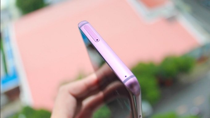 Galaxy S9 Plus hỗ trợ 2 SIM chính thống