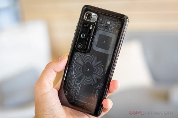 Cận cảnh Mi 10 Ultra: Phiên bản smartphone siêu cao cấp ra mắt nhân dịp kỷ  niệm 10 năm của Xiaomi