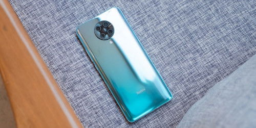 Hình ảnh Redmi K30 Ultra đẹp đến ngỡ ngàng với màn hình tràn viền cùng cụm camera độc đáo