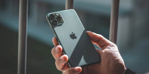 Chênh nhau 1 triệu, nên chọn mua iPhone 11 Pro 64GB hay 256GB cho đủ dùng?