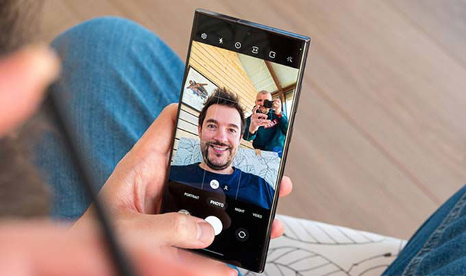 Galaxy S24 series sẽ không được nâng cấp camera selfie như tin đồn rò rỉ trước đó