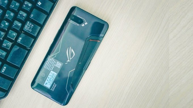 Asus ROG Phone 2 thực sự mạnh mẽ