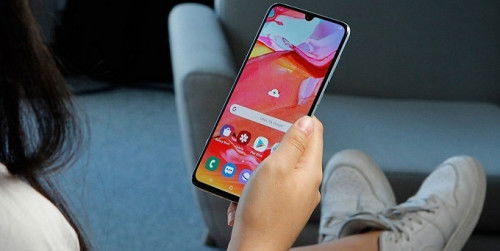 Galaxy A42 5G sẽ là chiếc smartphone đầu tiên sử dụng chip Snapdragon 750G